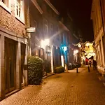 Maison Au Cheval Noir *