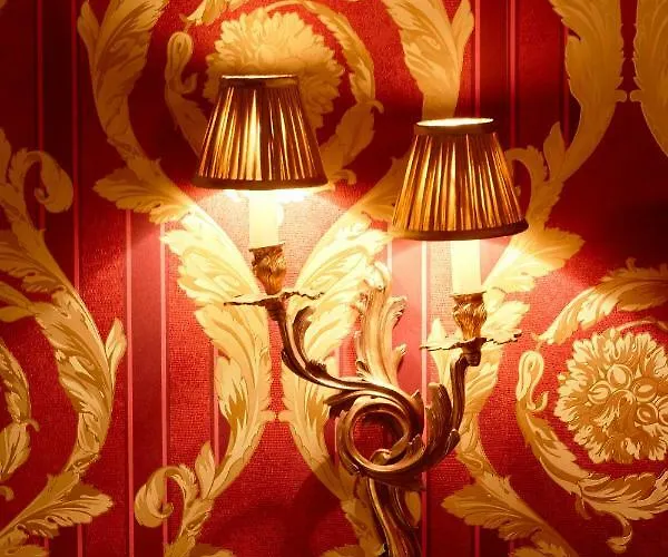 Maison Au Cheval Noir