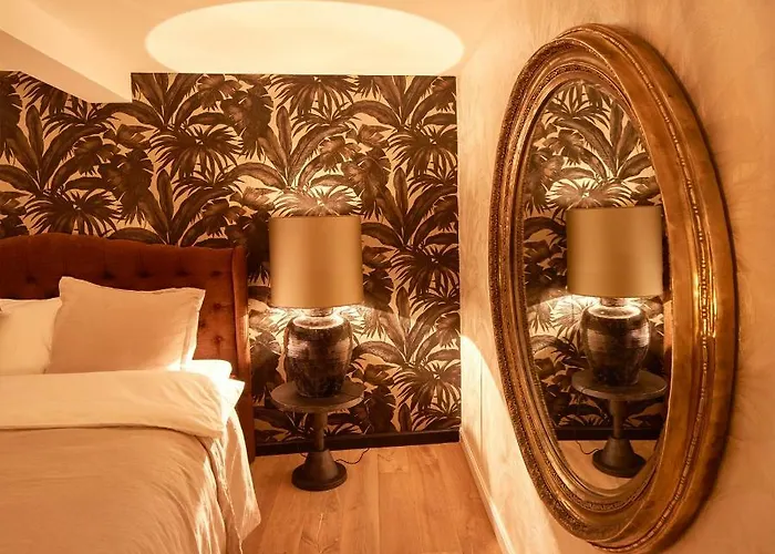 Maison Au Cheval Noir