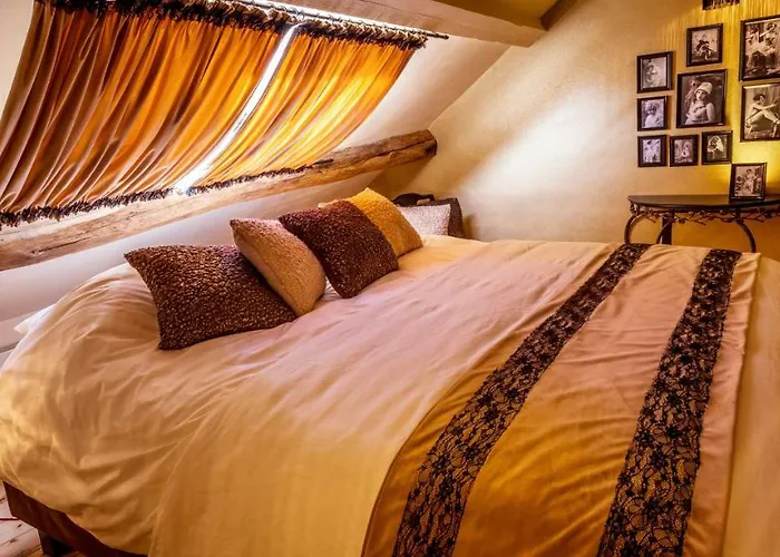 Maison Au Cheval Noir